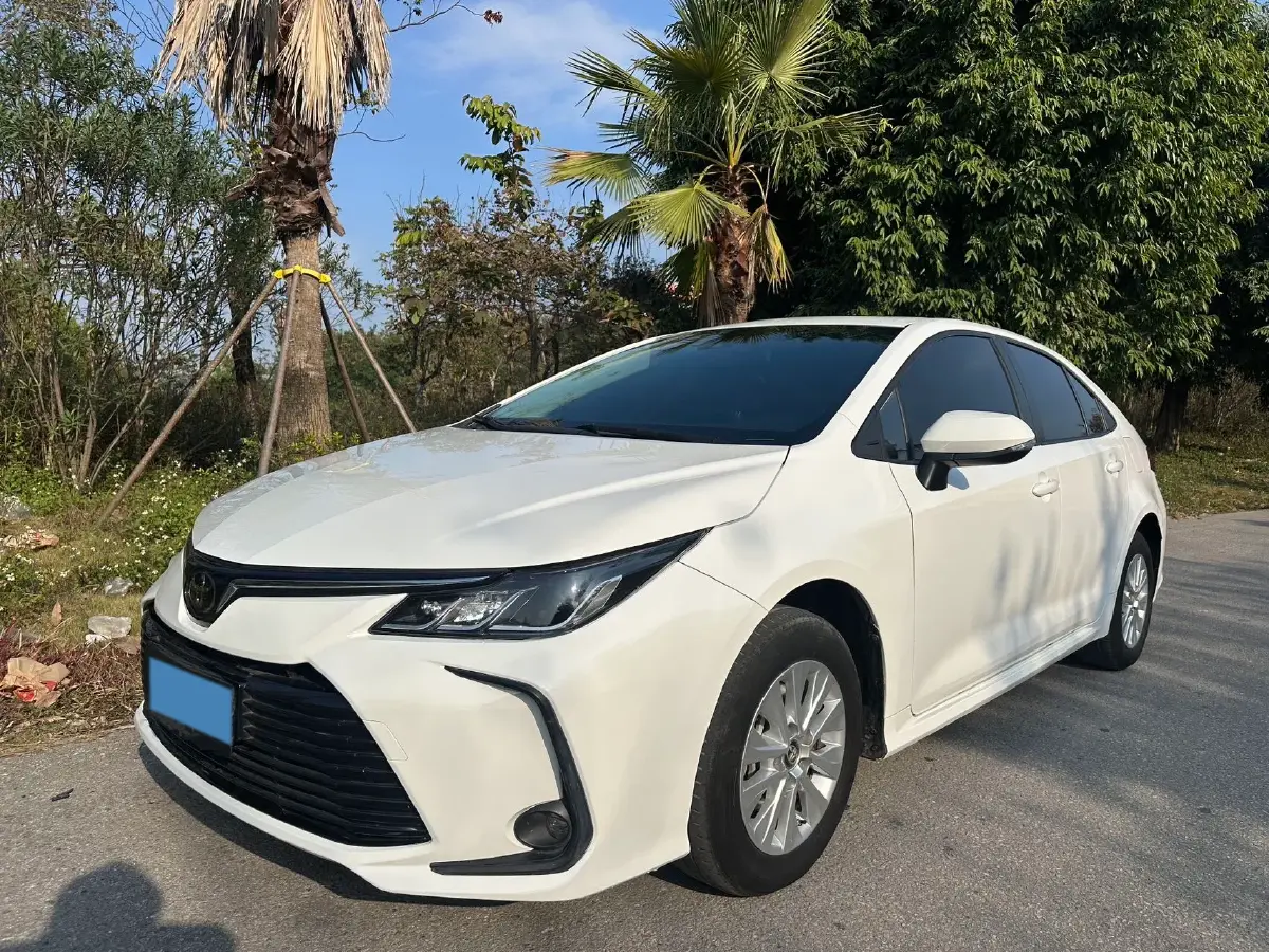 2019 Toyota Corolla 1.2T 116HP L4 CVT
