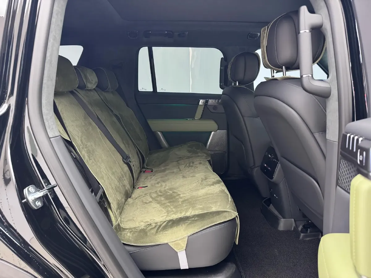 2025 M Hero WarriorM817 1.5T 197HP L4 2DHT PHEV,autocango,china used car exporter,china ev exporter,chinese used car exporter,chinese used ev exporter