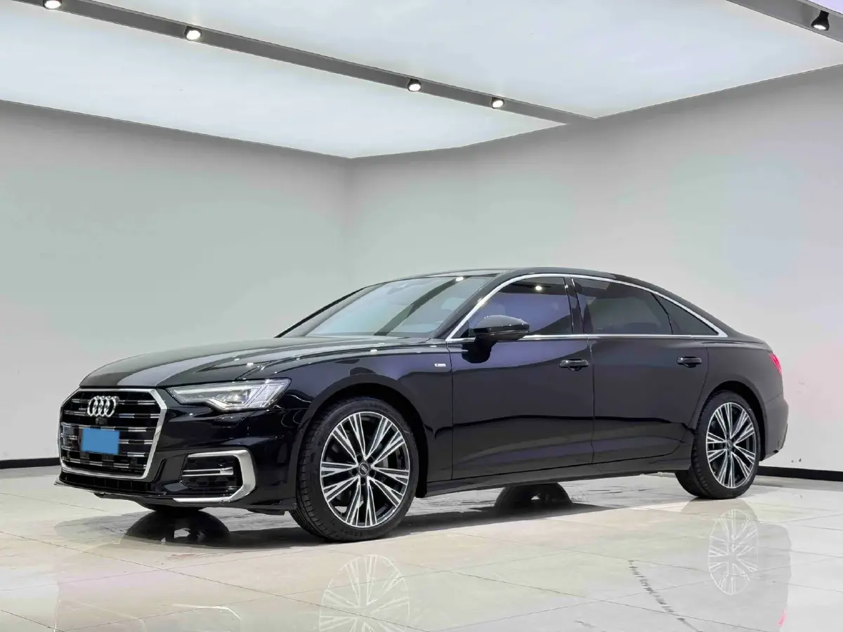 2024 Audi A6L 2.0T 245HP L4 7DCT