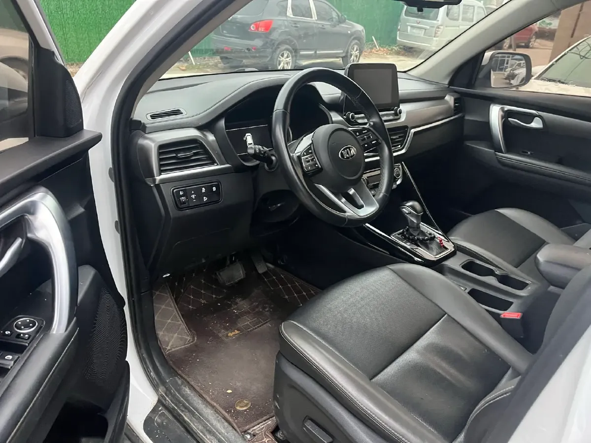 2018 Kia Sportage R 2.0L 160HP L4 6AT,autocango,china used car exporter,china ev exporter,chinese used car exporter,chinese used ev exporter