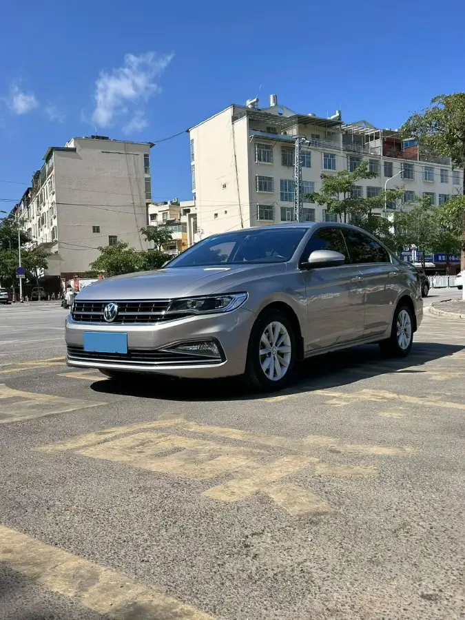 2019 Dongfeng RuiQi 6 2.4L 158HP L4 5MT