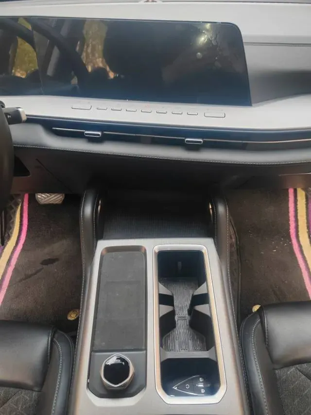 2024 ChangAn Hunter 2.0T 190HP L4 REEV 31.18KWH,autocango,china used car exporter,china ev exporter,chinese used car exporter,chinese used ev exporter