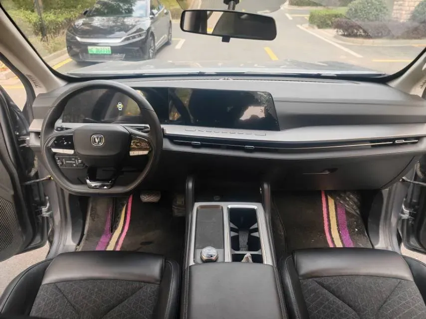 2024 ChangAn Hunter 2.0T 190HP L4 REEV 31.18KWH,autocango,china used car exporter,china ev exporter,chinese used car exporter,chinese used ev exporter