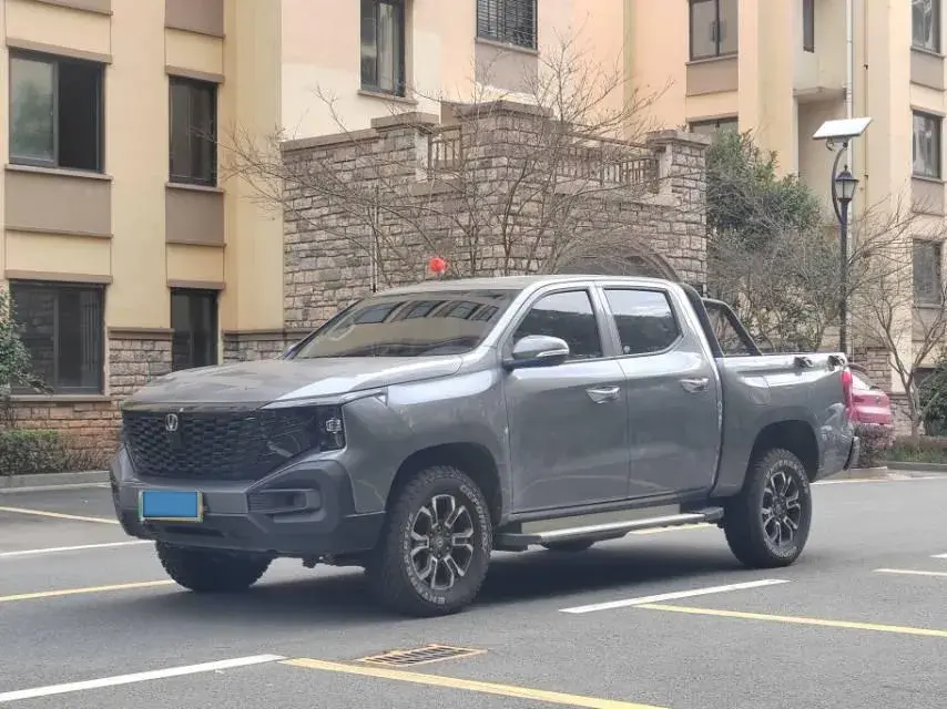 2024 ChangAn Hunter 2.0T 190HP L4 REEV 31.18KWH