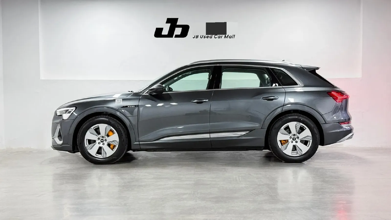 2021 Audi e-tron BEV 96.7KWH,autocango,china used car exporter,china ev exporter,chinese used car exporter,chinese used ev exporter