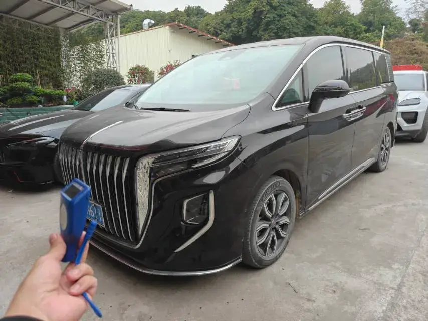 2023 HongQi HQ9 2.0T 252HP L4 8AT