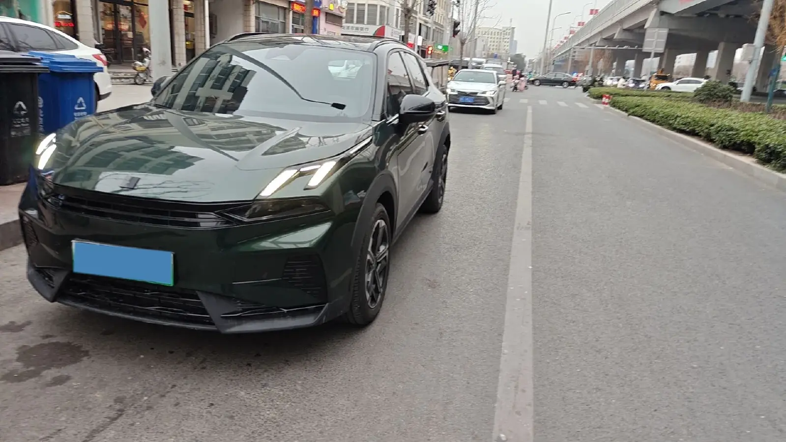 2023 LYNK&CO 06 EM-P 1.5L 120HP L4 3DHT PHEV 19.09KWH