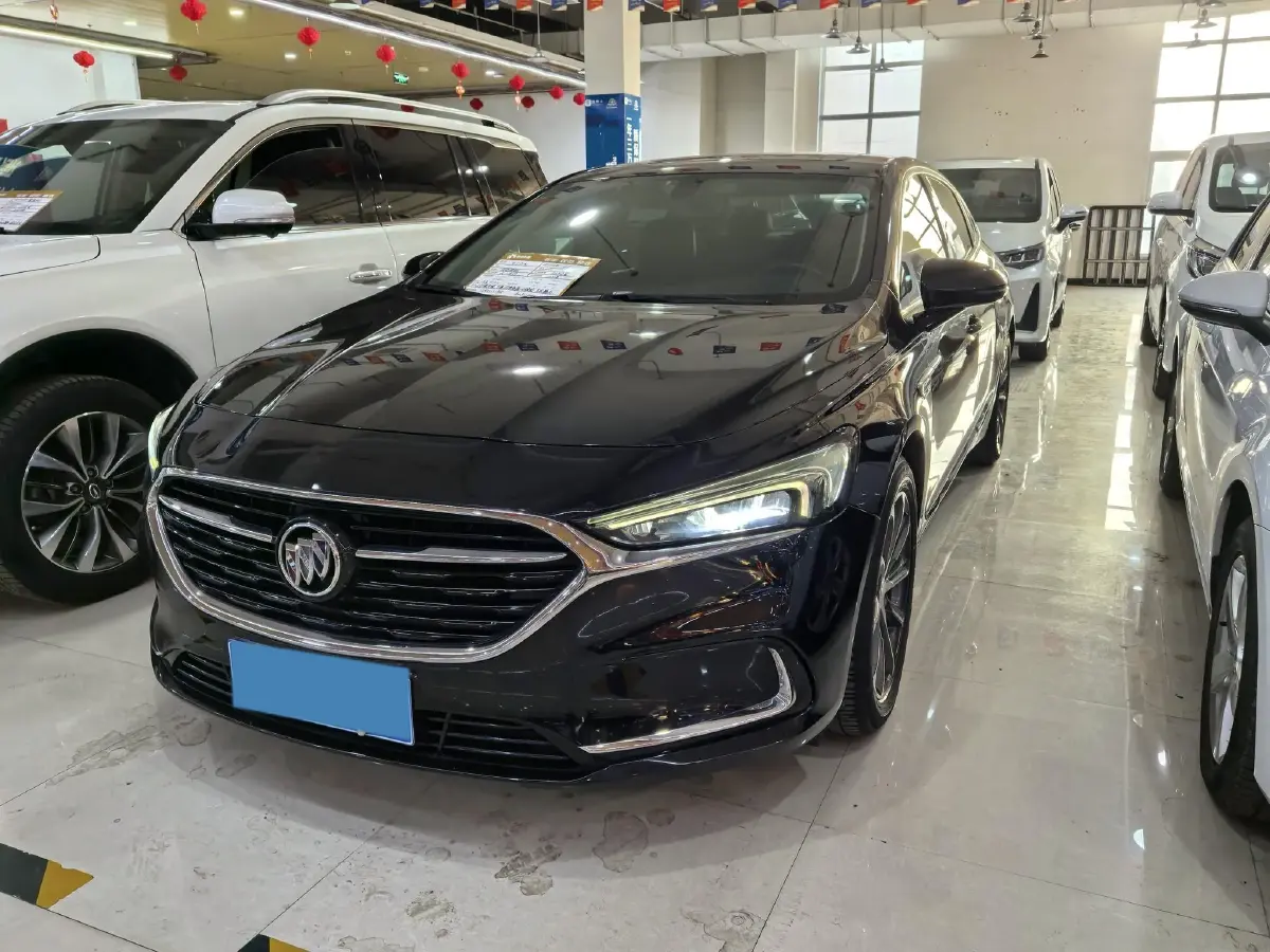 2019 Buick Larcosse 2.0T 241HP L4 9AT