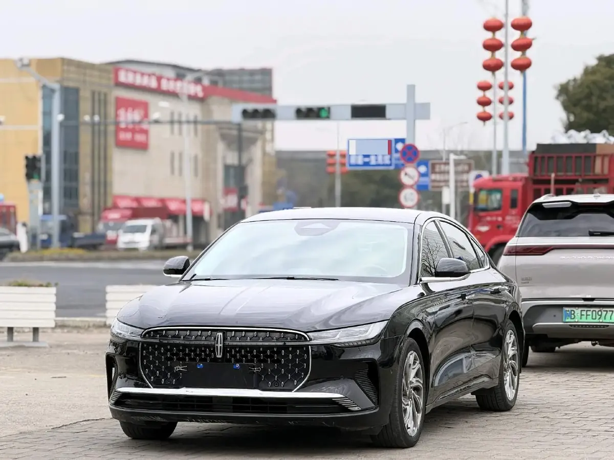 2022 Lincoln Z 2.0T 246HP L4 8AT