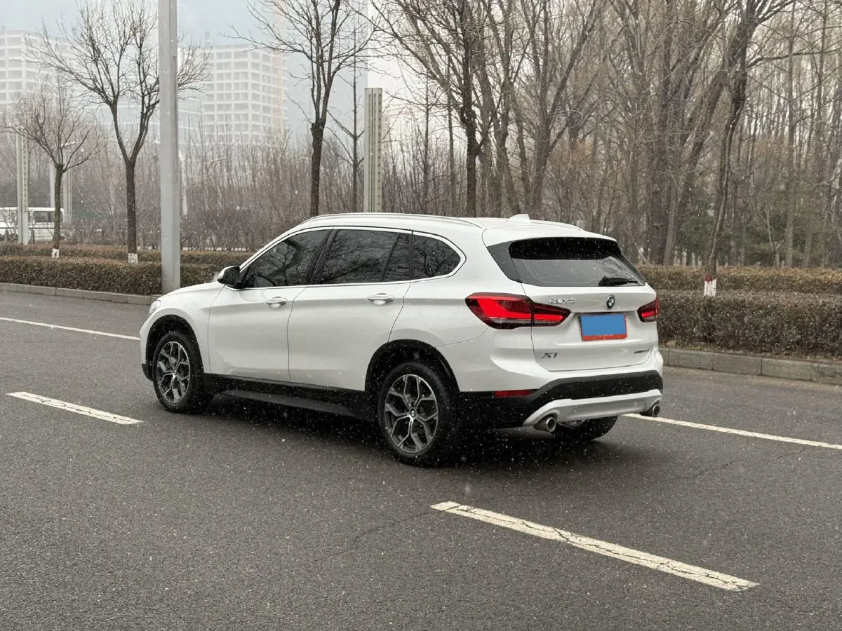 2022 BMW X1 2.0T 192HP L4 7DCT,autocango,china used car exporter,china ev exporter,chinese used car exporter,chinese used ev exporter