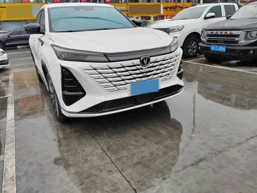 2025 ChangAn CS75 Plus 1.5T 192HP L4 8AT,autocango,china used car exporter,china ev exporter,chinese used car exporter,chinese used ev exporter