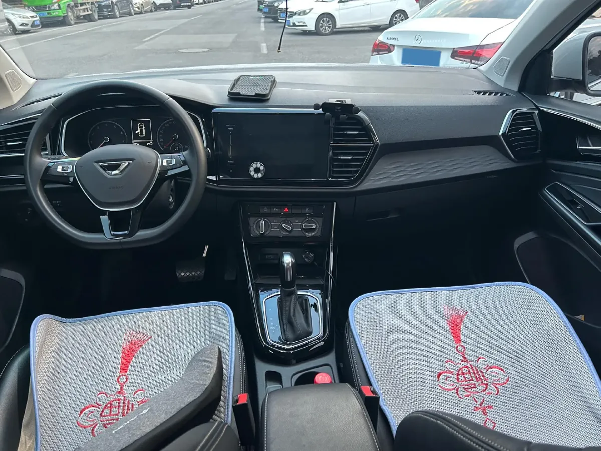 2022 Jetta VS7 1.4T 150HP L4 6AT,autocango,china used car exporter,china ev exporter,chinese used car exporter,chinese used ev exporter