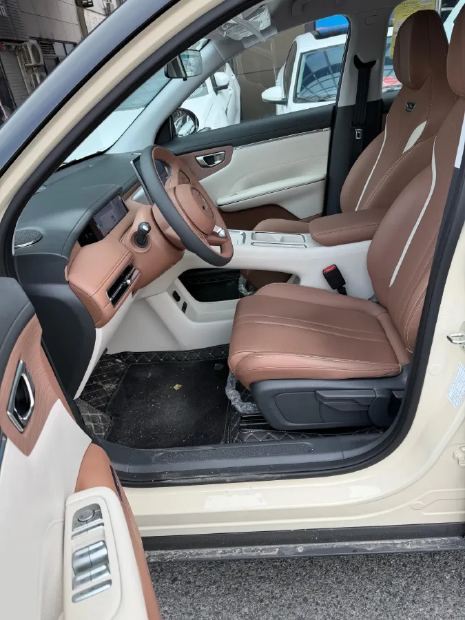 2025 WuLing HongGuang New Energy REEV 99HP REEV,autocango,china used car exporter,china ev exporter,chinese used car exporter,chinese used ev exporter