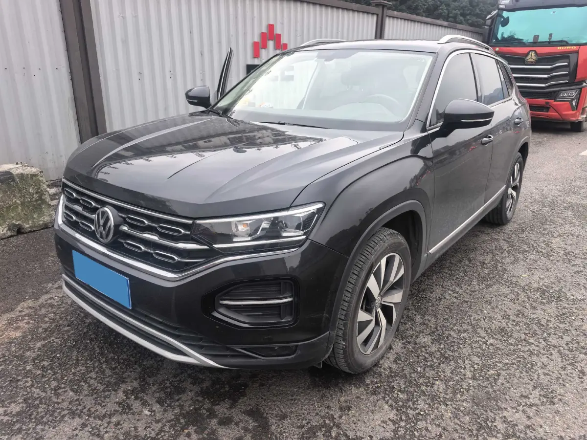 2019 Jeep Cherokee 2.0T 234HP L4 9AT