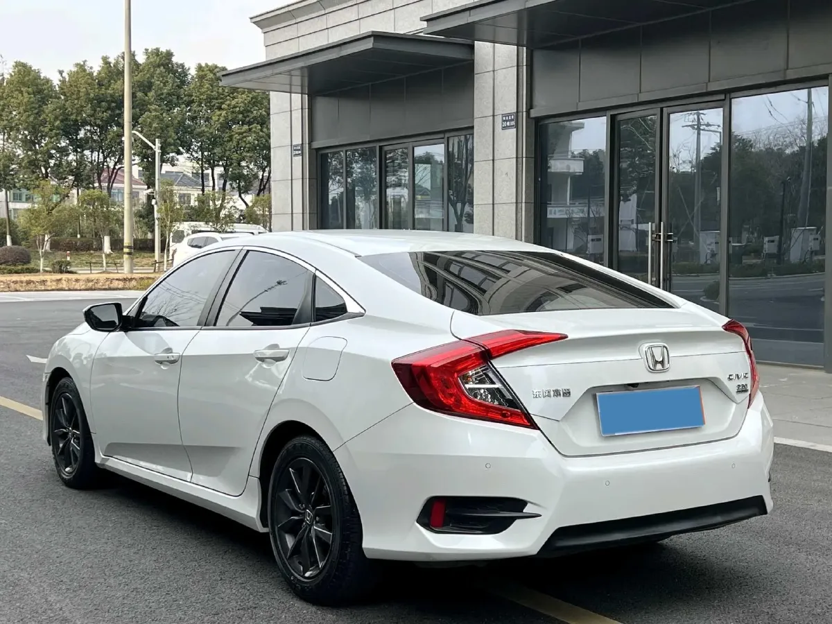 2019 Honda Civic 1.5T 177HP L4 CVT,autocango,china used car exporter,china ev exporter,chinese used car exporter,chinese used ev exporter