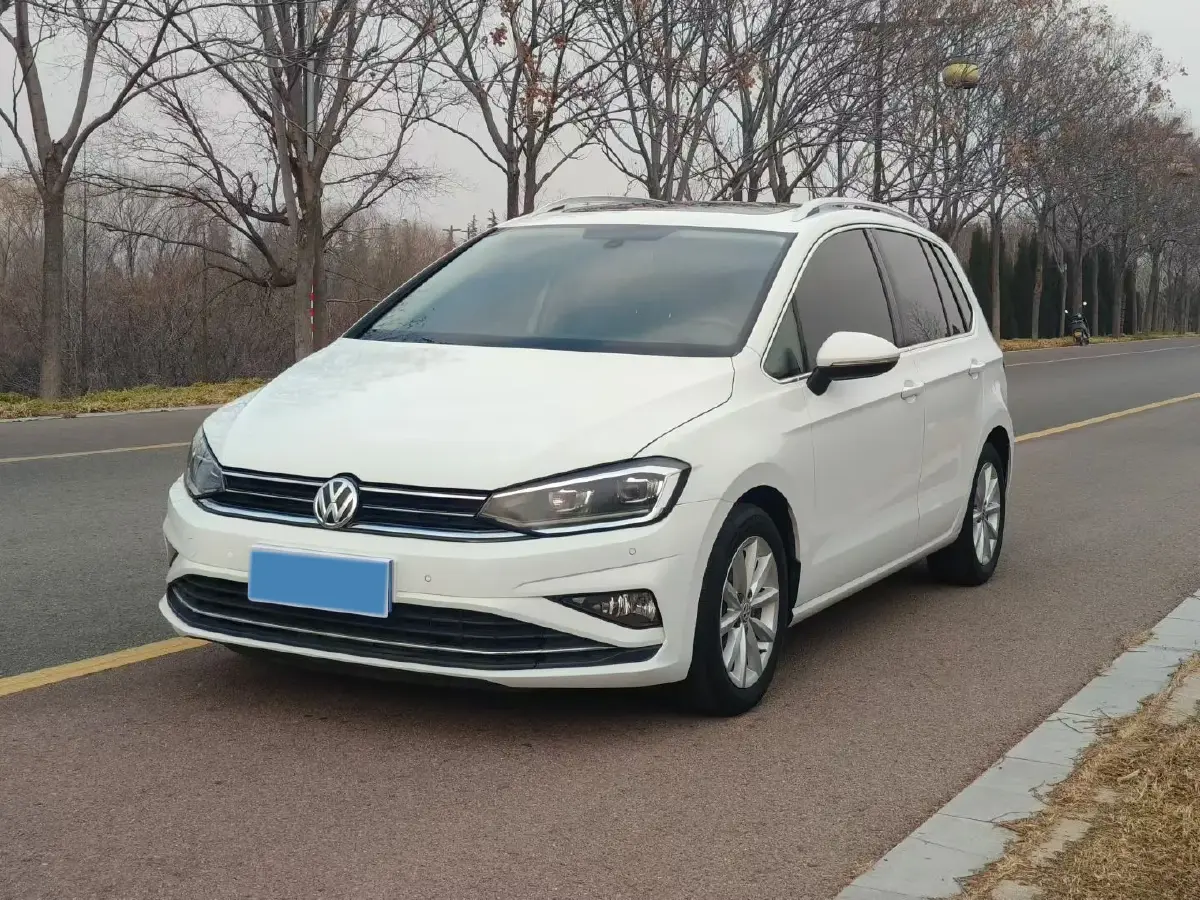 2020 Volkswagen Golf Sportsvan 1.4T 150HP L4 7DCT