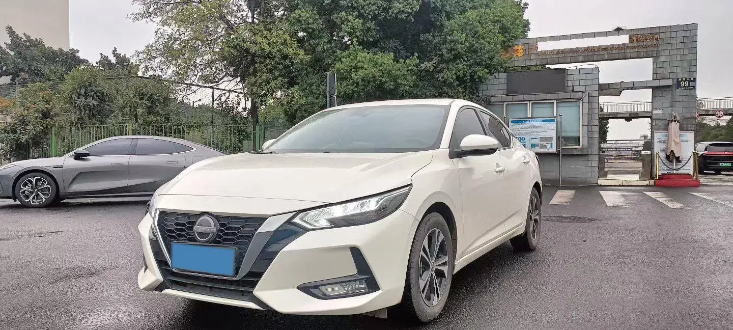 2022 Nissan Sylphy 1.6L 135HP L4 CVT