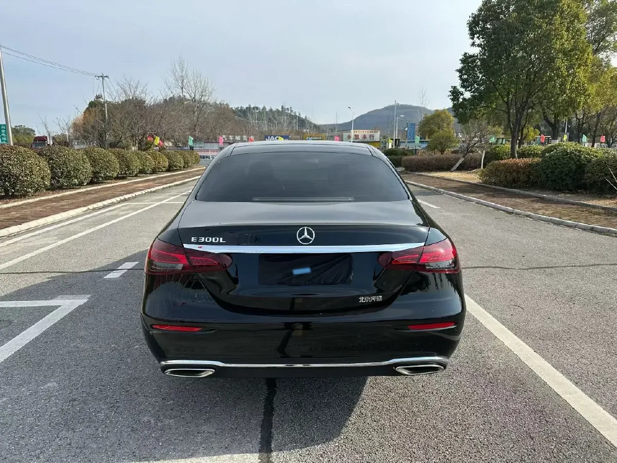 2023 Mercedes-Benz E Class 2.0T 197HP L4 9AT,autocango,china used car exporter,china ev exporter,chinese used car exporter,chinese used ev exporter