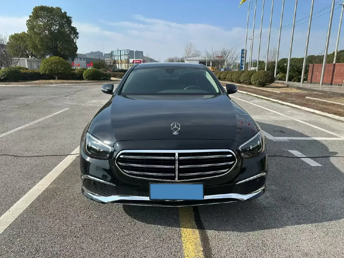 2023 Mercedes-Benz E Class 2.0T 197HP L4 9AT,autocango,china used car exporter,china ev exporter,chinese used car exporter,chinese used ev exporter
