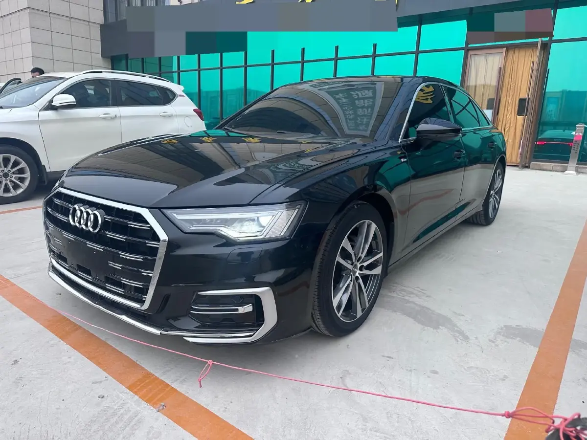 2019 Audi A6L 2.0T 190HP L4 7DCT