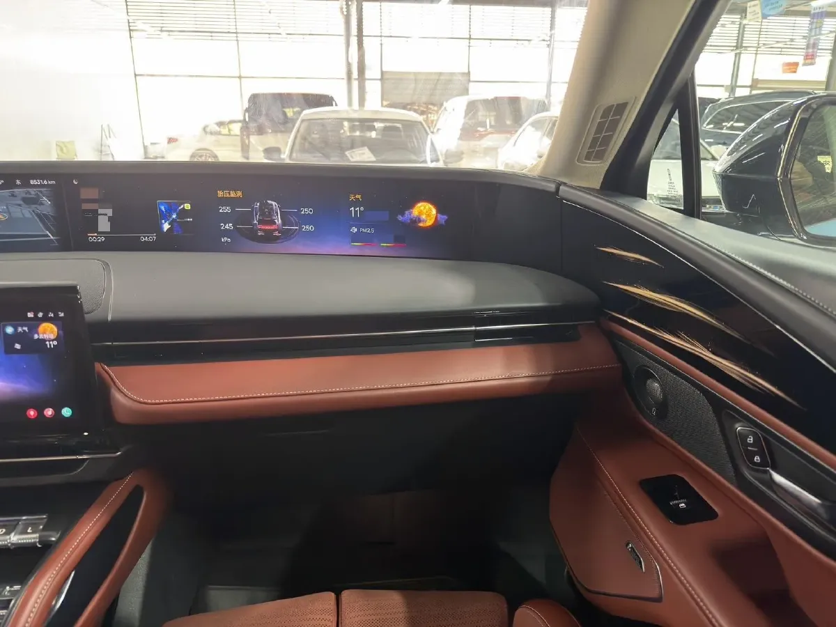 2023 Lincoln Nautilus 2.0T 282HP L4 E-CVT Hybrid,autocango,china used car exporter,china ev exporter,chinese used car exporter,chinese used ev exporter