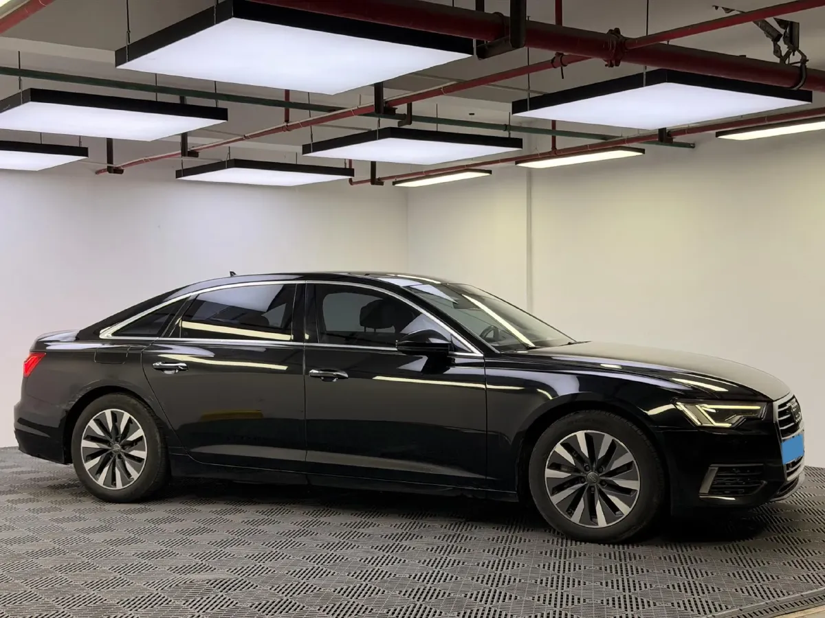 2019 Mercedes-Benz E Class 1.5T 184HP L4 9AT,autocango,china used car exporter,china ev exporter,chinese used car exporter,chinese used ev exporter