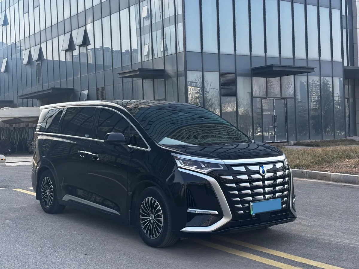 2022 HongQi HS7 3.0T 337HP V6 8AT,autocango,china used car exporter,china ev exporter,chinese used car exporter,chinese used ev exporter