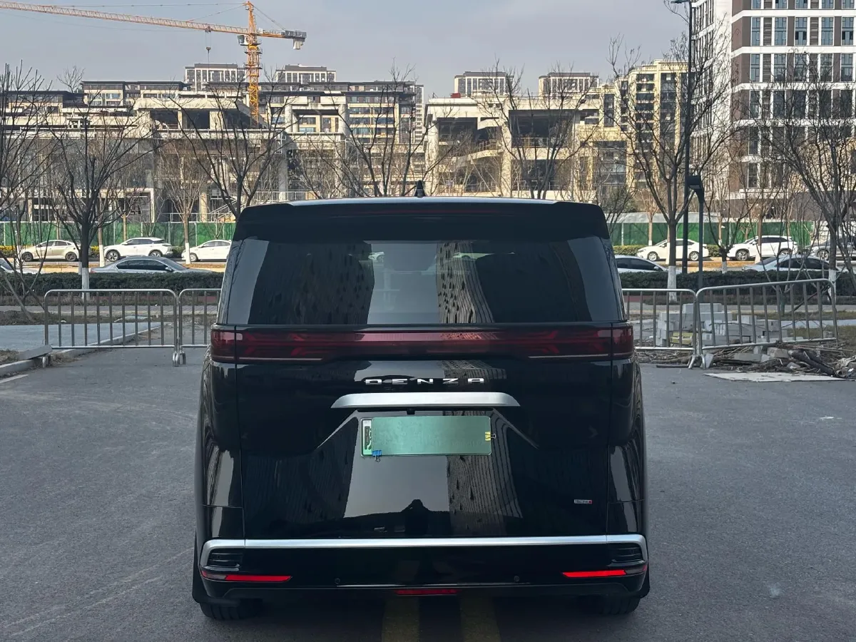 2022 HongQi HS7 3.0T 337HP V6 8AT,autocango,china used car exporter,china ev exporter,chinese used car exporter,chinese used ev exporter