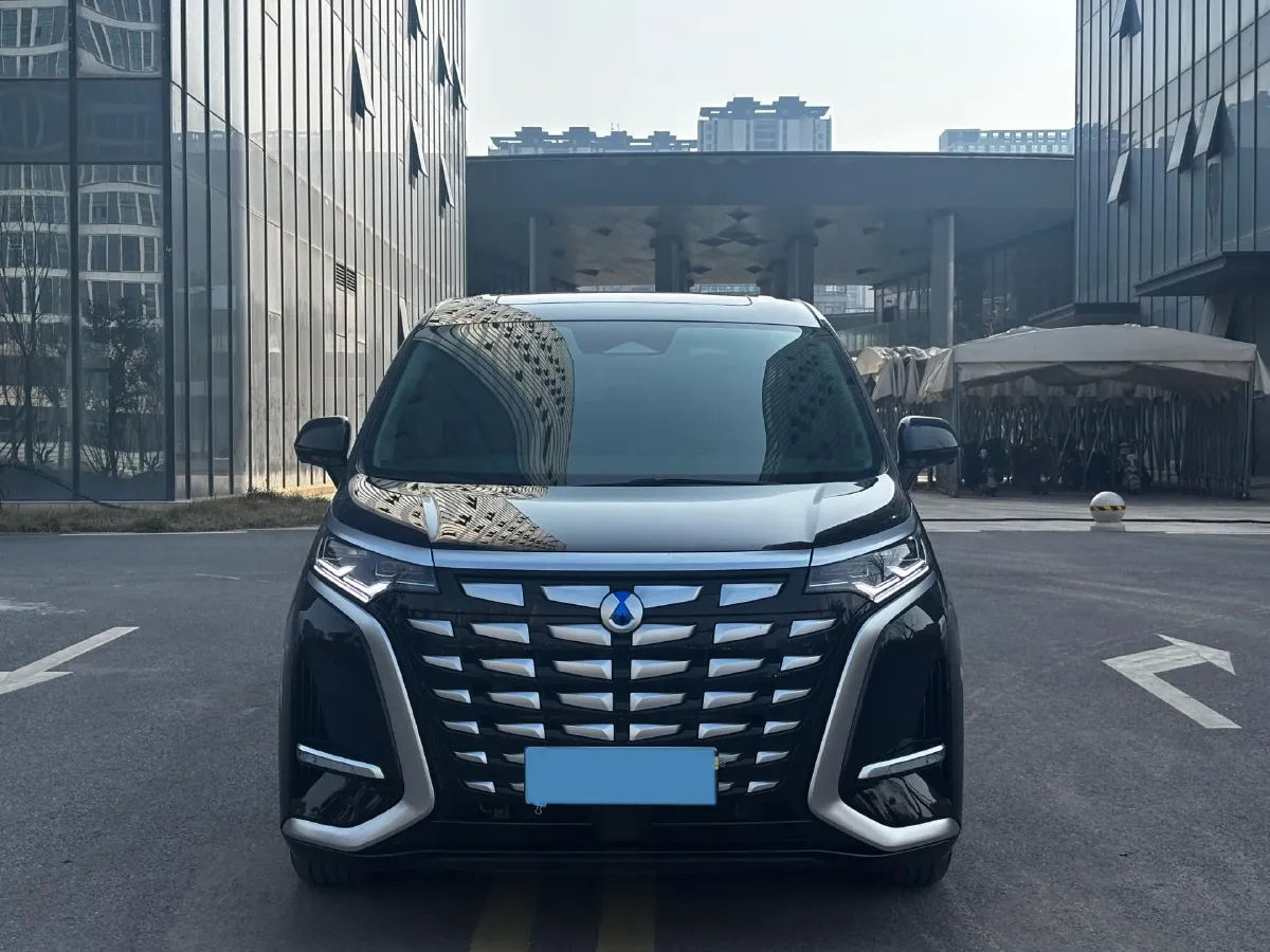 2022 HongQi HS7 3.0T 337HP V6 8AT,autocango,china used car exporter,china ev exporter,chinese used car exporter,chinese used ev exporter