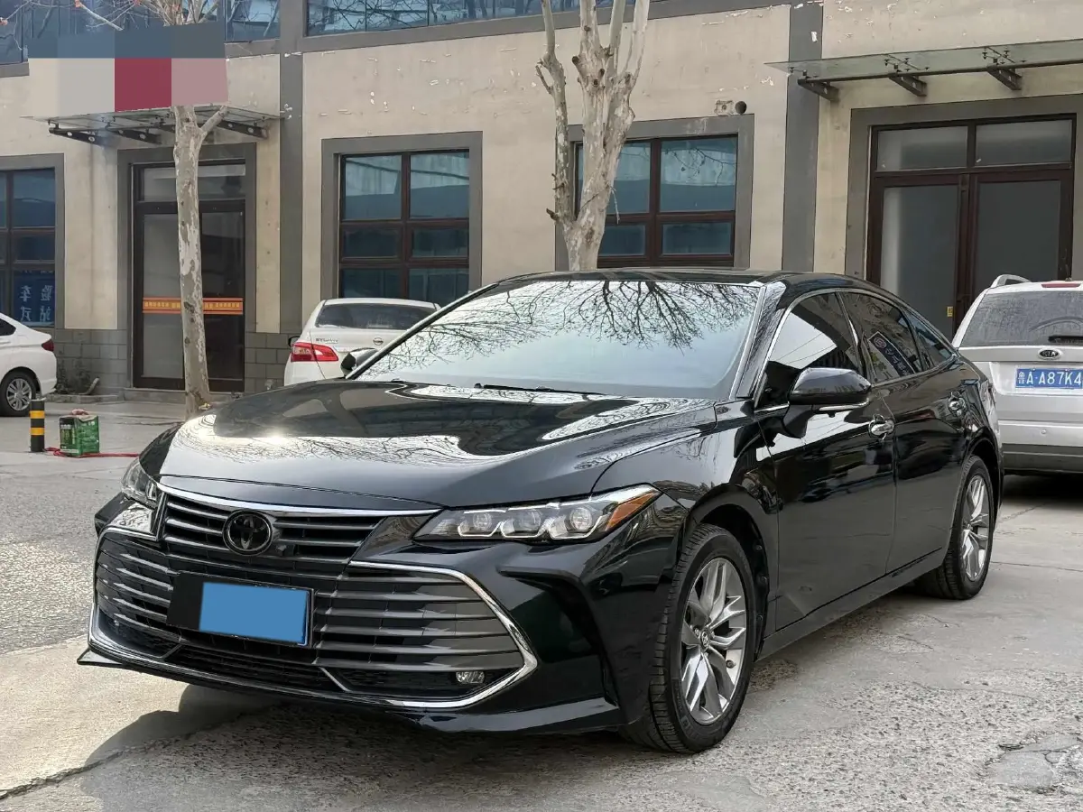 2019 Toyota Avalon 2.0L 178HP L4 CVT