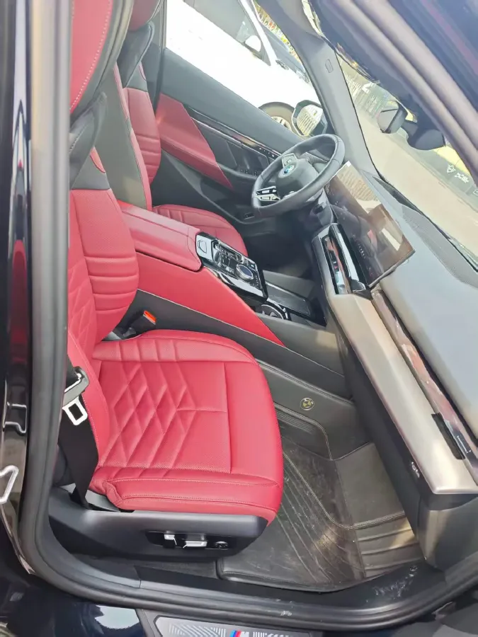 2025 BMW i5 BEV 96.96KWH,autocango,china used car exporter,china ev exporter,chinese used car exporter,chinese used ev exporter