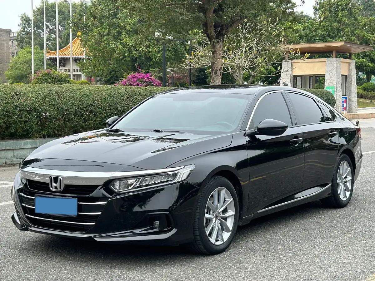 2022 Honda Accord 1.5T 194HP L4 CVT