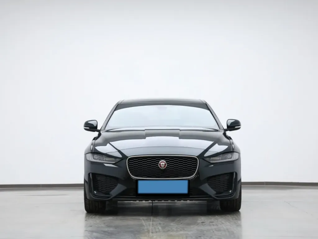 2024 Jaguar XEL 2.0T 250HP L4 8AT,autocango,china used car exporter,china ev exporter,chinese used car exporter,chinese used ev exporter
