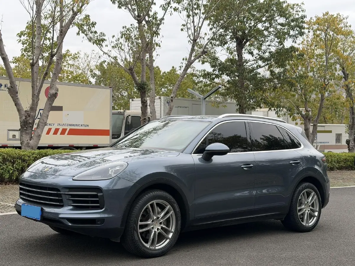 2018 Porsche Cayenne 3.0T 340HP V6 8AT