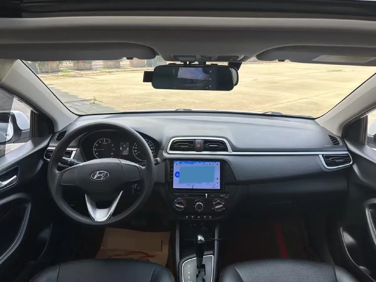 2017 Hyundai Reina 1.4L 95HP L4 4AT,autocango,china used car exporter,china ev exporter,chinese used car exporter,chinese used ev exporter