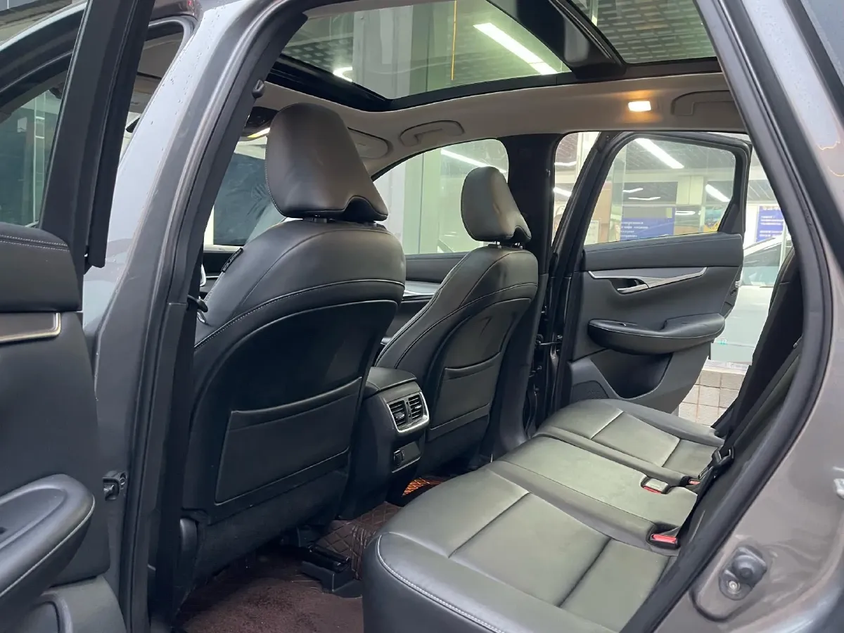 2020 Infiniti QX50 2.0T 245HP L4 CVT,autocango,china used car exporter,china ev exporter,chinese used car exporter,chinese used ev exporter