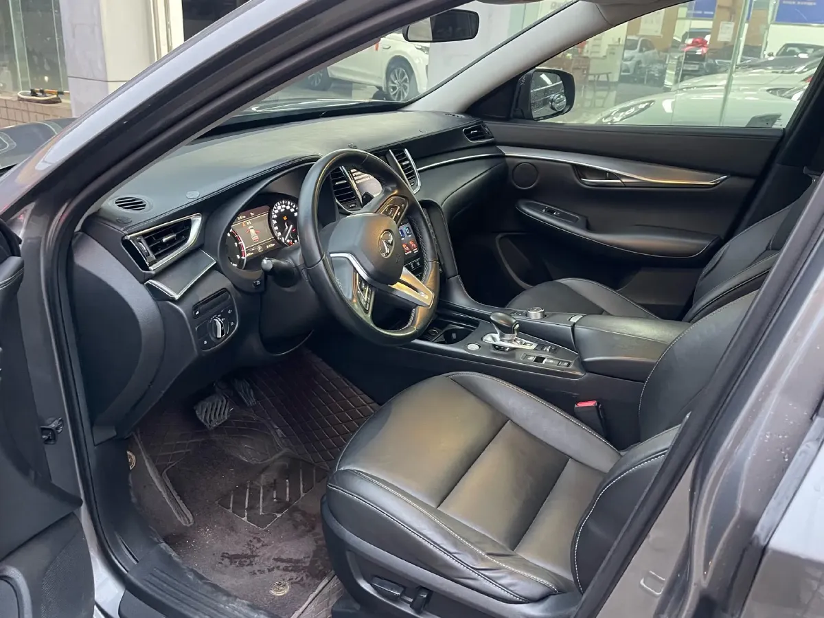 2020 Infiniti QX50 2.0T 245HP L4 CVT,autocango,china used car exporter,china ev exporter,chinese used car exporter,chinese used ev exporter