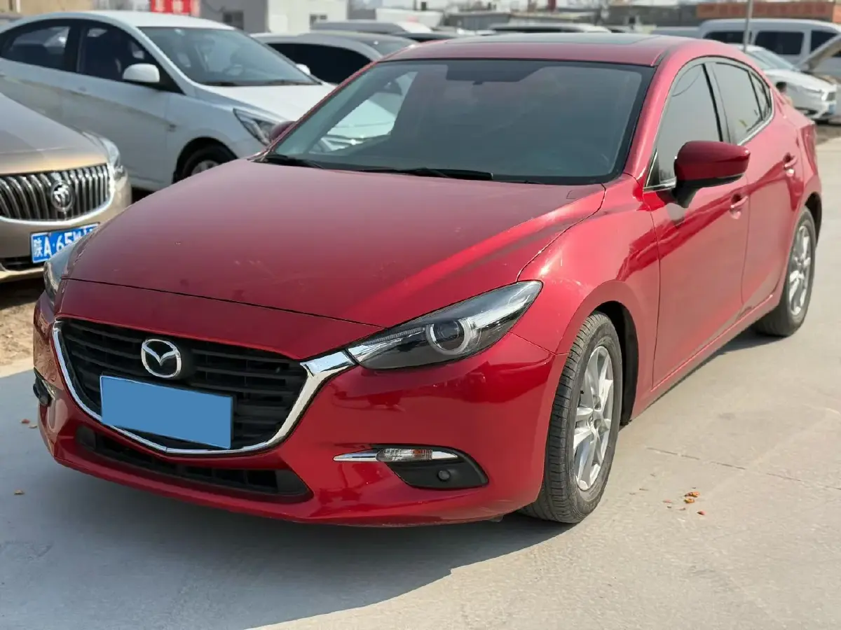 2017 Mazda 3 Axela 1.5L 117HP L4 6AT
