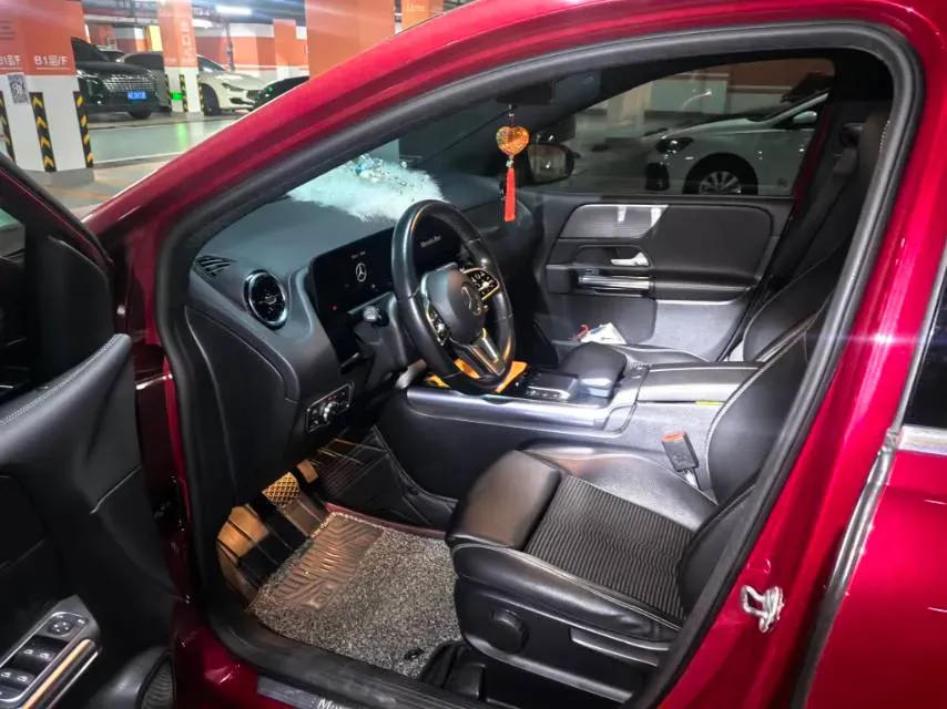 2021 Mercedes-Benz B Class 1.3T 136HP L4 7DCT,autocango,china used car exporter,china ev exporter,chinese used car exporter,chinese used ev exporter