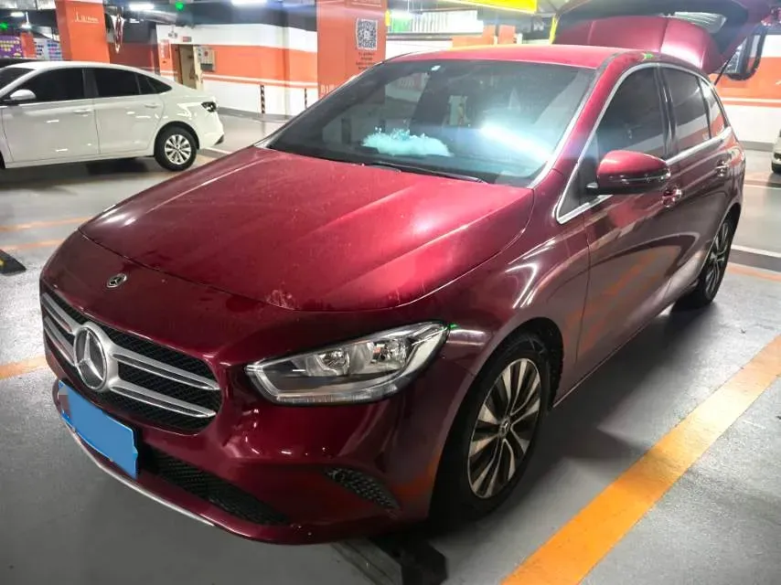 2021 Mercedes-Benz B Class 1.3T 136HP L4 7DCT,autocango,china used car exporter,china ev exporter,chinese used car exporter,chinese used ev exporter