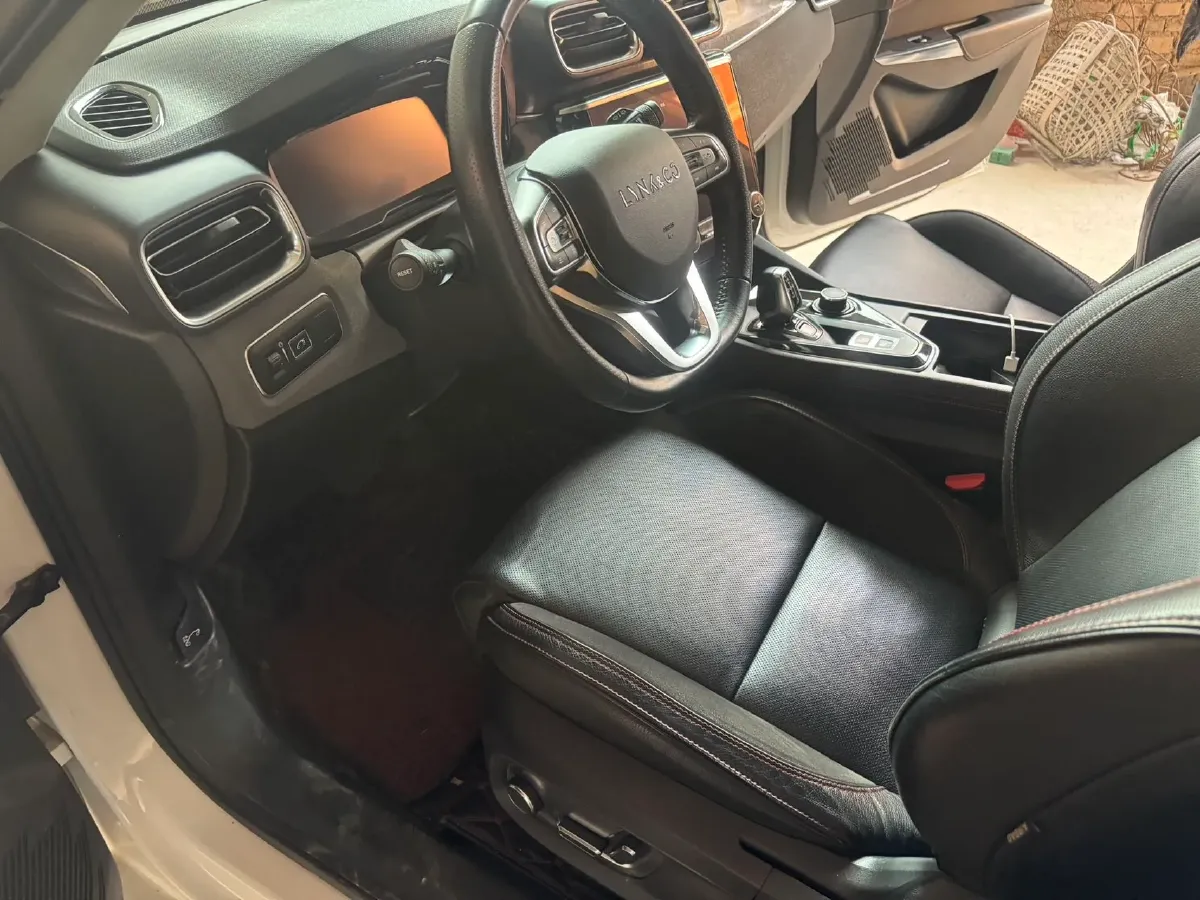 2018 Renault Koleos 2.0L 150HP L4 CVT,autocango,china used car exporter,china ev exporter,chinese used car exporter,chinese used ev exporter