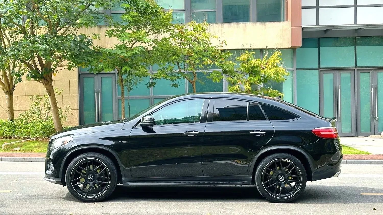 2018 Mercedes-Benz GLE Coupe AMG 3.0T 390HP V6 9AT,autocango,china used car exporter,china ev exporter,chinese used car exporter,chinese used ev exporter