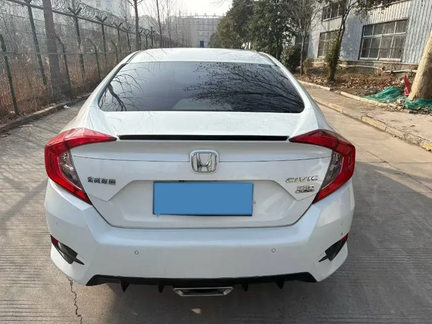 2019 Honda Civic 1.5T 177HP L4 CVT,autocango,china used car exporter,china ev exporter,chinese used car exporter,chinese used ev exporter