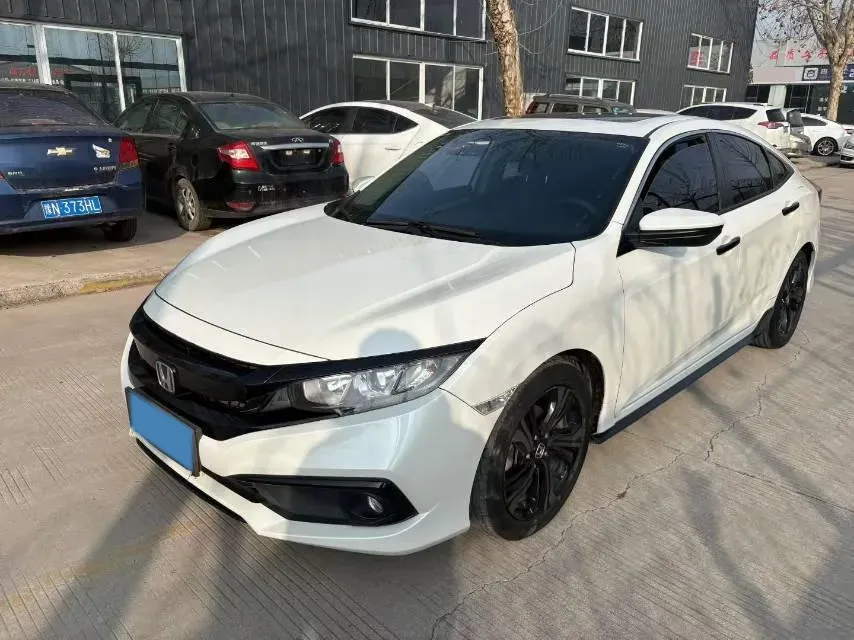 2019 Honda Civic 1.5T 177HP L4 CVT,autocango,china used car exporter,china ev exporter,chinese used car exporter,chinese used ev exporter
