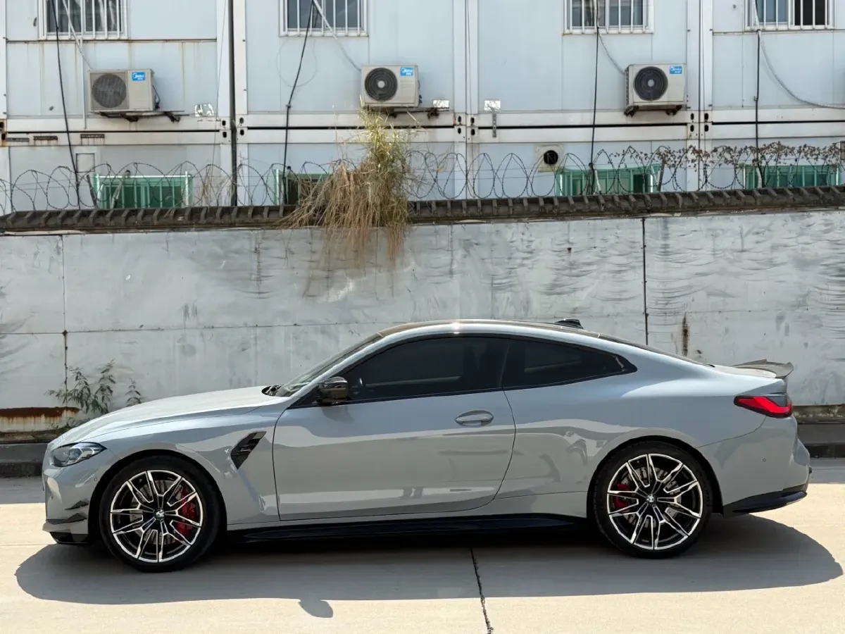 2021 BMW M4 3.0T 510HP L6 8AT,autocango,china used car exporter,china ev exporter,chinese used car exporter,chinese used ev exporter