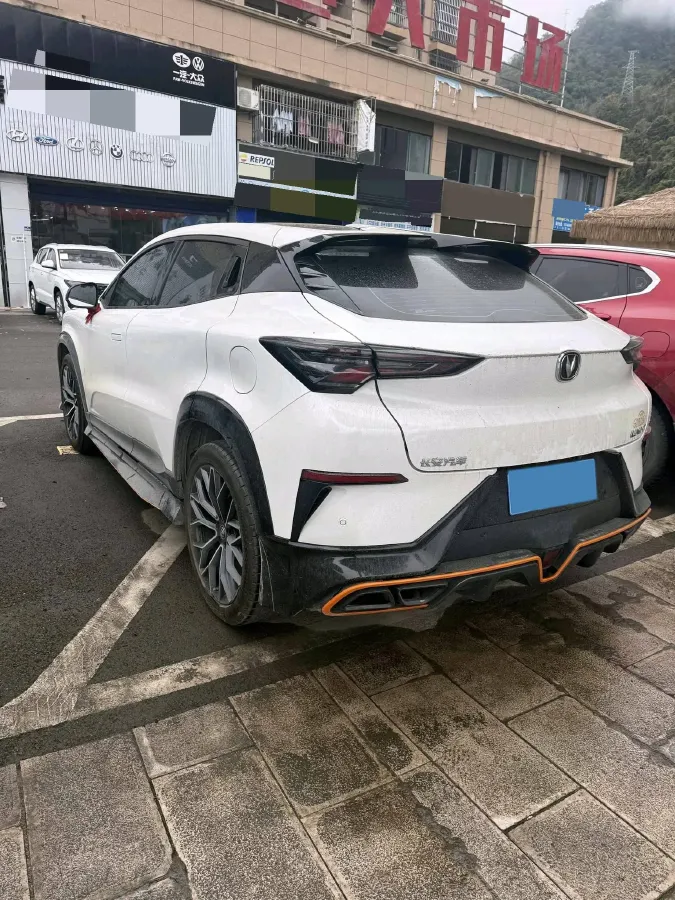 2022 ChangAn UNI-T 1.5T 188HP L4 7DCT,autocango,china used car exporter,china ev exporter,chinese used car exporter,chinese used ev exporter