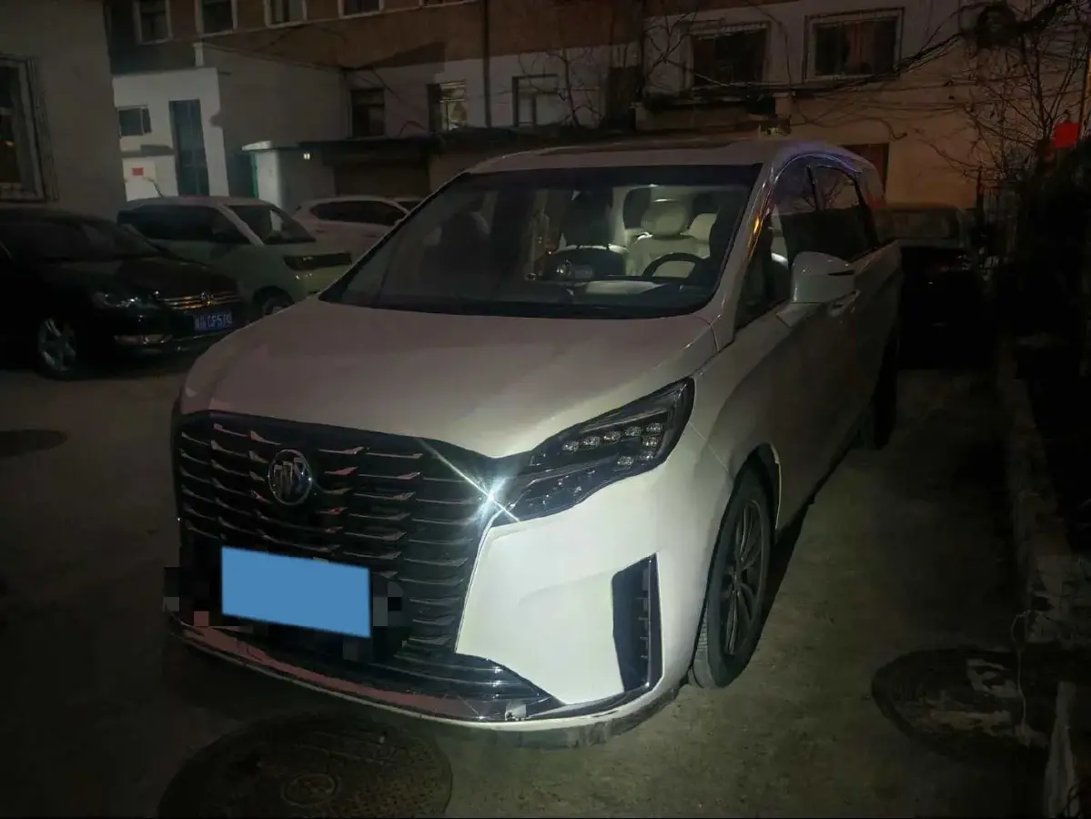 2022 Buick GL8 2.0T 237HP L4 9AT