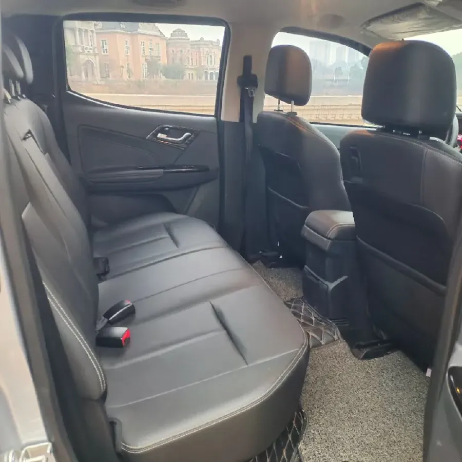 2020 Isuzu LingTuo 2.5T 150HP L4 6MT,autocango,china used car exporter,china ev exporter,chinese used car exporter,chinese used ev exporter