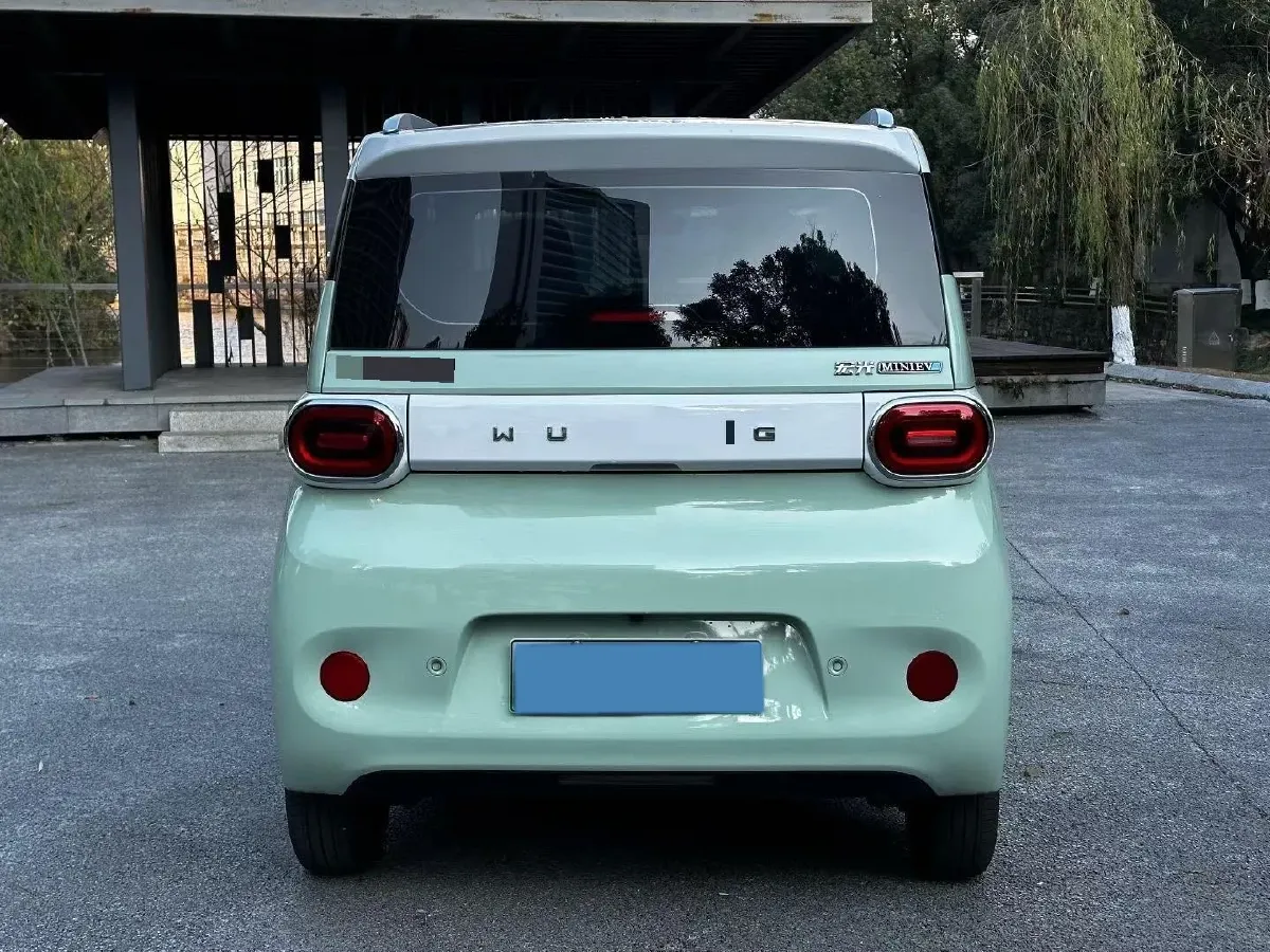 2024 WuLing HongGuang MINI EV BEV 17.3KWH,autocango,china used car exporter,china ev exporter,chinese used car exporter,chinese used ev exporter