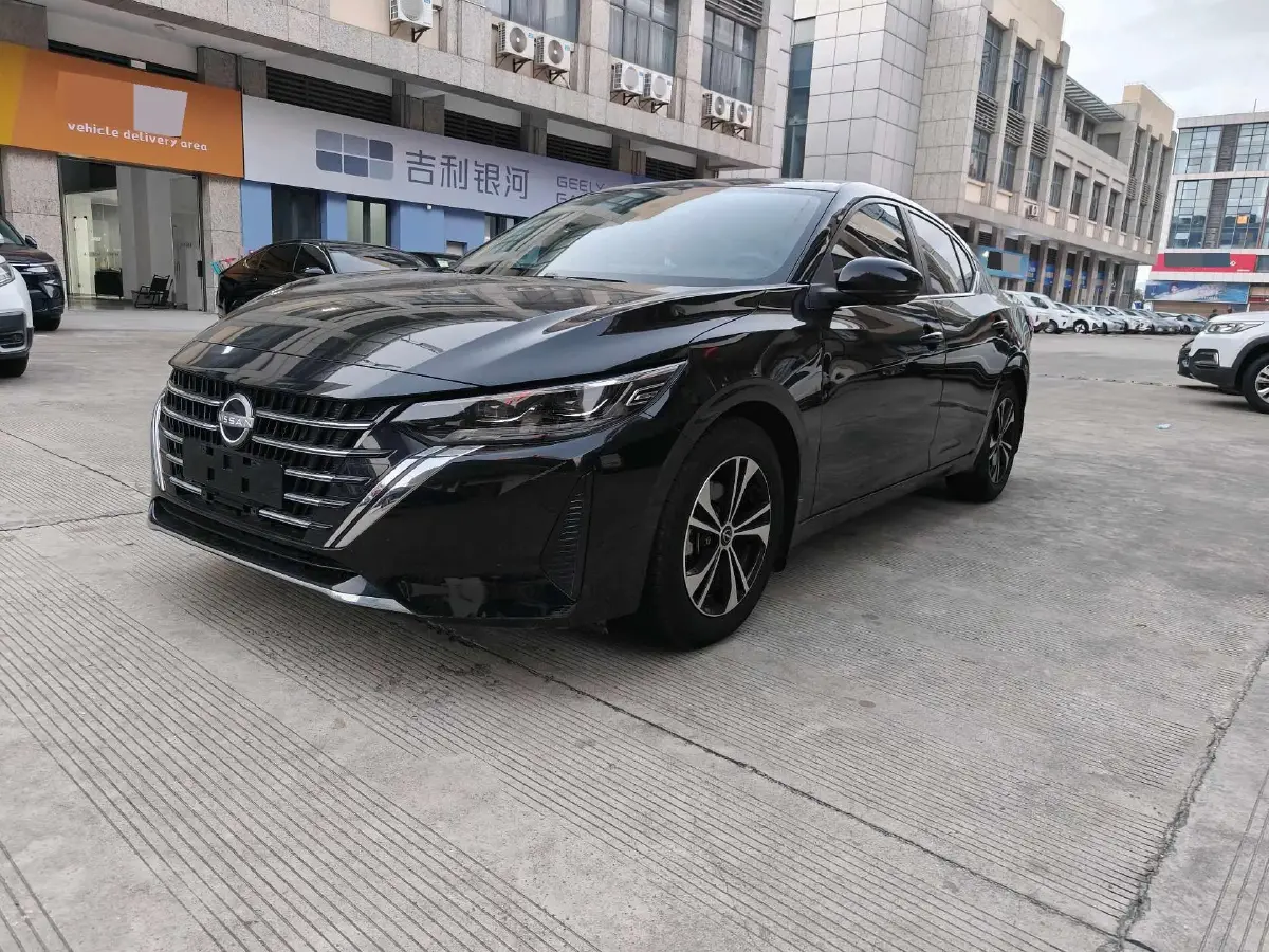 2023 Nissan Sylphy 1.6L 135HP L4 CVT